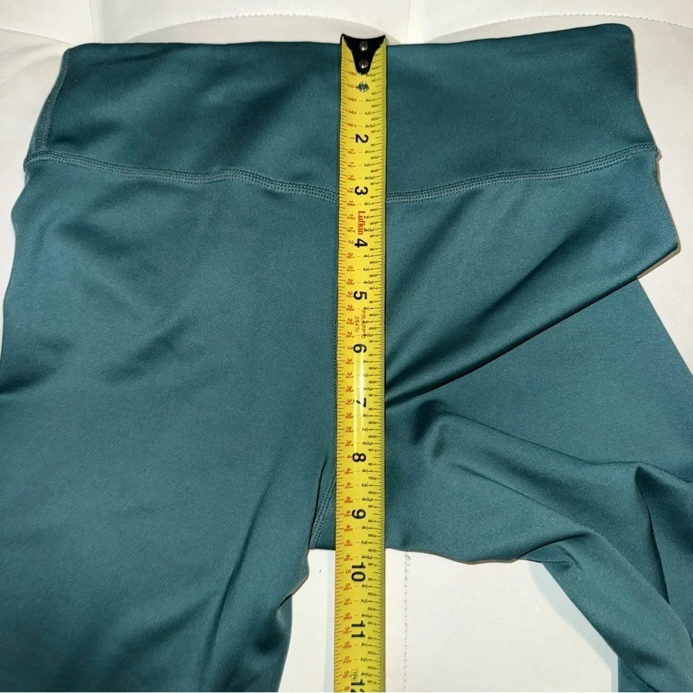 Nike Girls' Dri-FIT One Leggings- teal- size medium